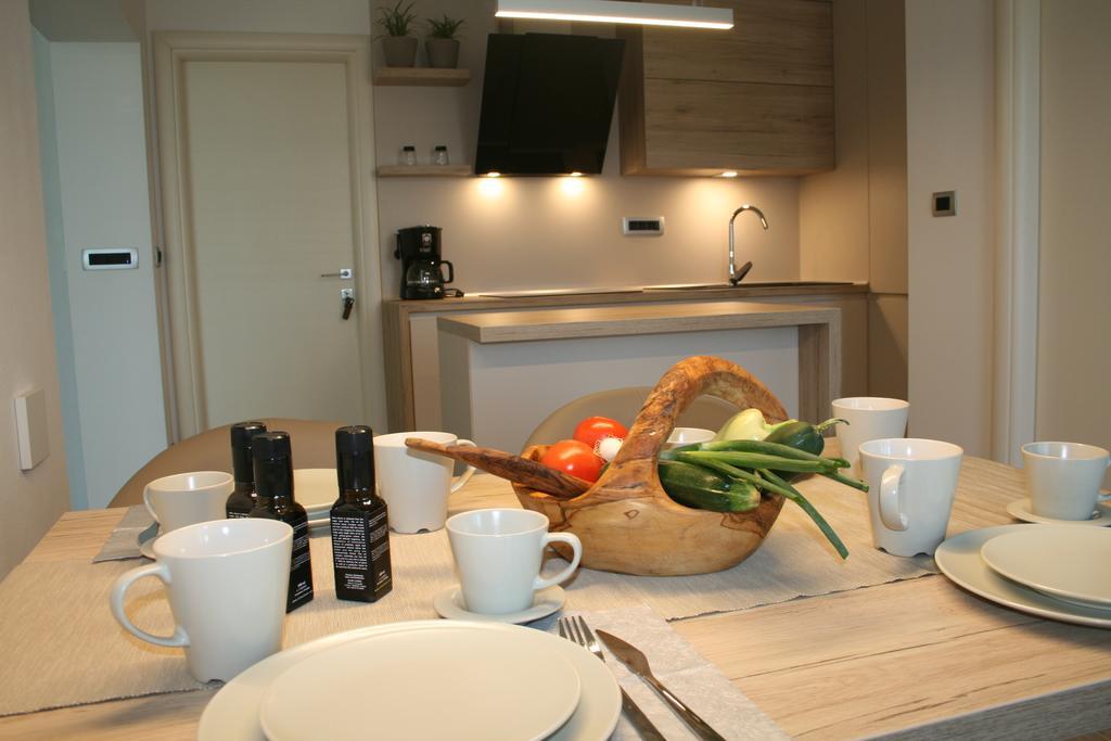 Ferienwohnung Olive Charm Umag Exterior foto
