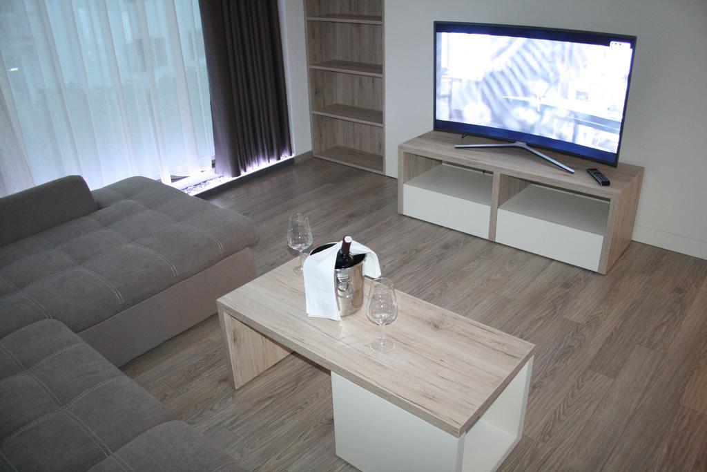 Ferienwohnung Olive Charm Umag Exterior foto